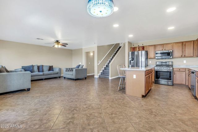 38052 N AMY Lane, San Tan Valley, AZ 85140