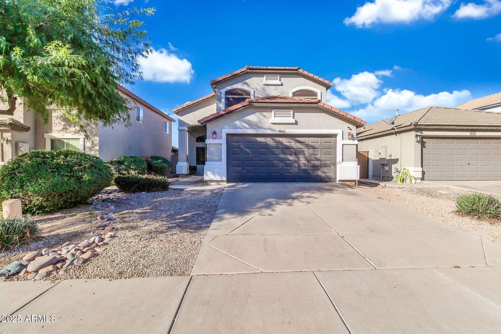 38052 N AMY Lane, San Tan Valley, AZ 85140