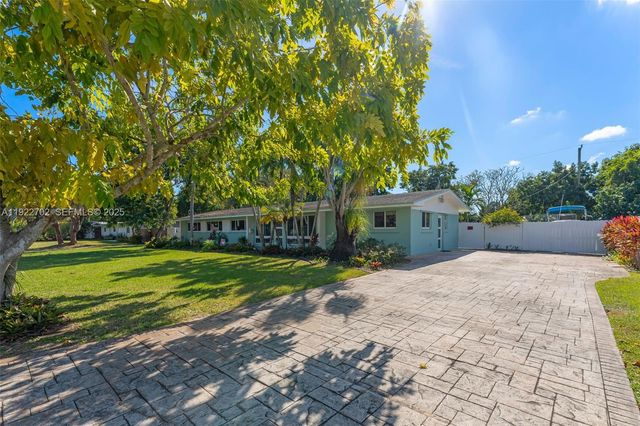 9340 SW 178th Street, Palmetto Bay, FL 33157