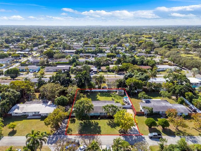 9340 SW 178th Street, Palmetto Bay, FL 33157