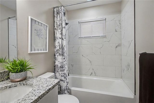 4113 Candlewood DR, Hampton, VA 23666