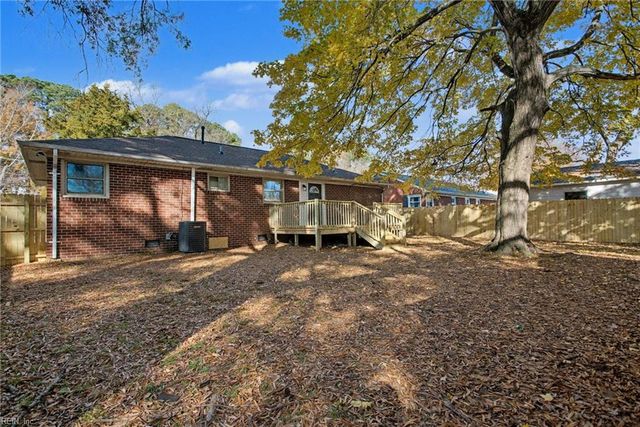 4113 Candlewood DR, Hampton, VA 23666