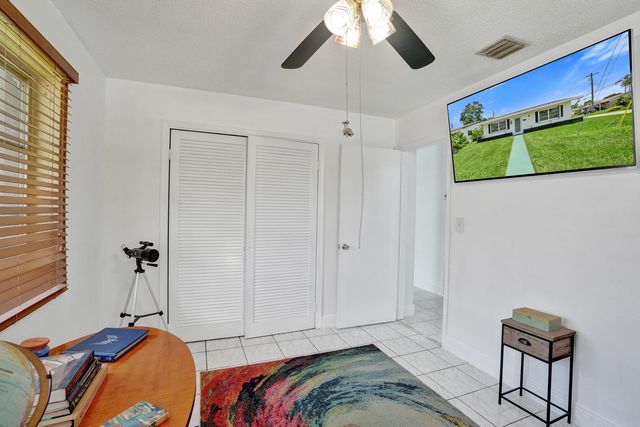 4900 NW 27 Terrace, Tamarac, FL 33309