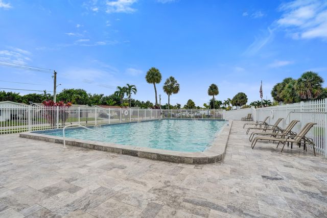 4900 NW 27 Terrace, Tamarac, FL 33309