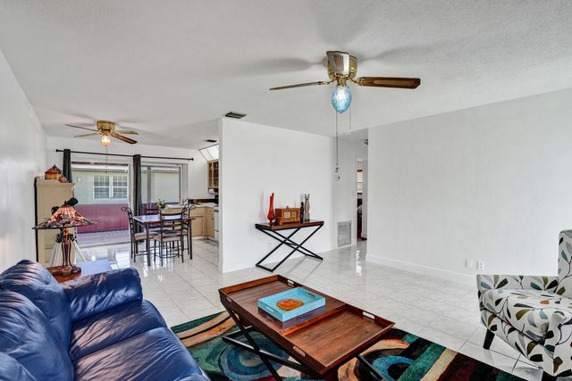 4900 NW 27 Terrace, Tamarac, FL 33309