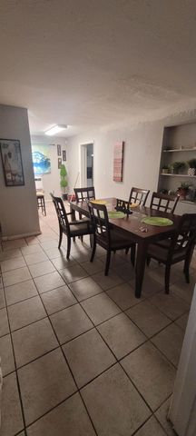 1069 W 30th Street 6, Riviera Beach, FL 33404