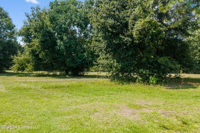 Goose Pointe Boulevard, Biloxi, MS 39532