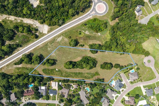 Goose Pointe Boulevard, Biloxi, MS 39532