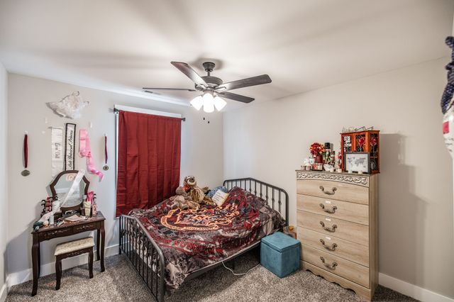 1017 Camden Trl, Greenbrier, TN 37073