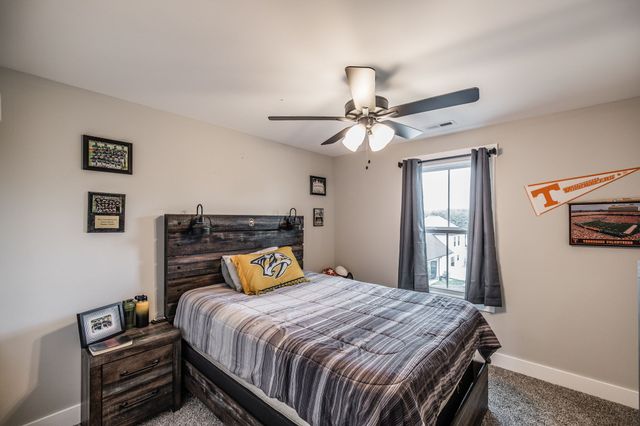 1017 Camden Trl, Greenbrier, TN 37073