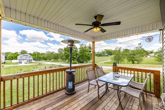 1017 Camden Trl, Greenbrier, TN 37073
