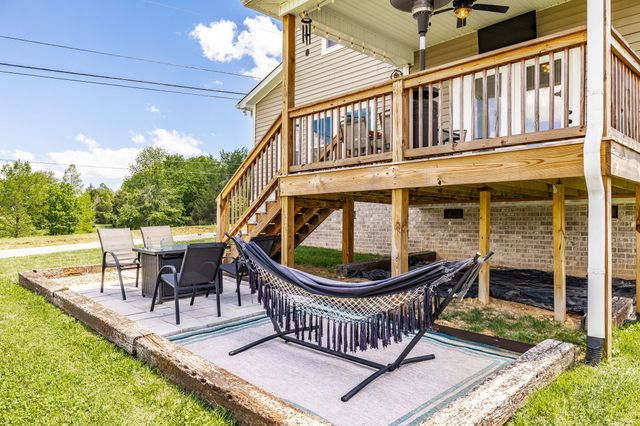 1017 Camden Trl, Greenbrier, TN 37073