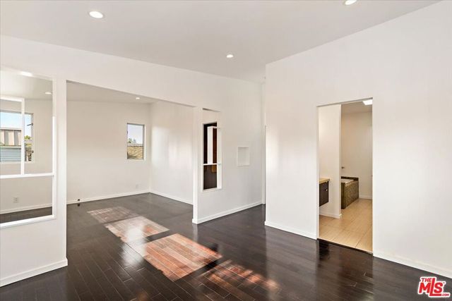 12913 Gilmore Avenue, Los Angeles, CA 90066