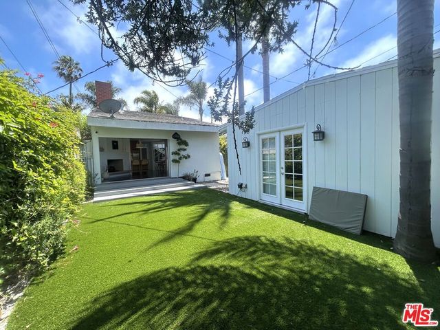 12913 Gilmore Avenue, Los Angeles, CA 90066