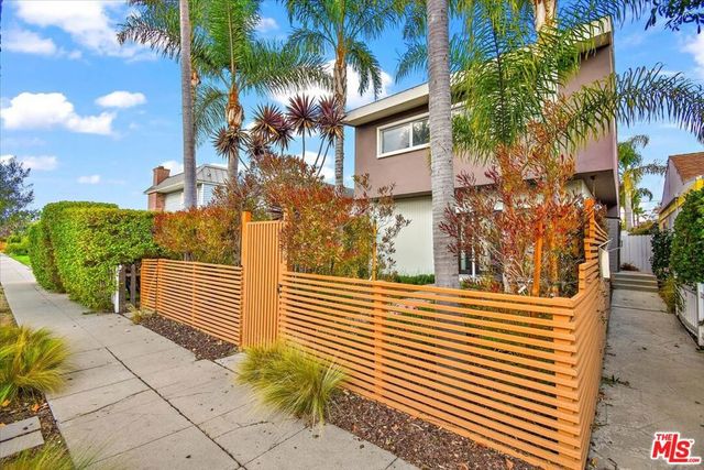 12913 Gilmore Avenue, Los Angeles, CA 90066