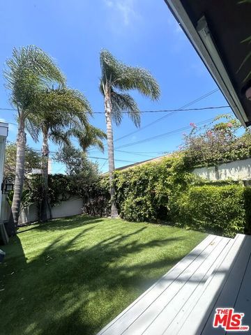 12913 Gilmore Avenue, Los Angeles, CA 90066