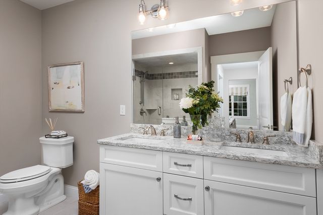 49 Keyhole Circle 34-1, Plymouth, MA 02360