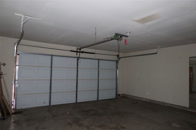 2816 Kings Gate Drive, Carrollton, TX 75006