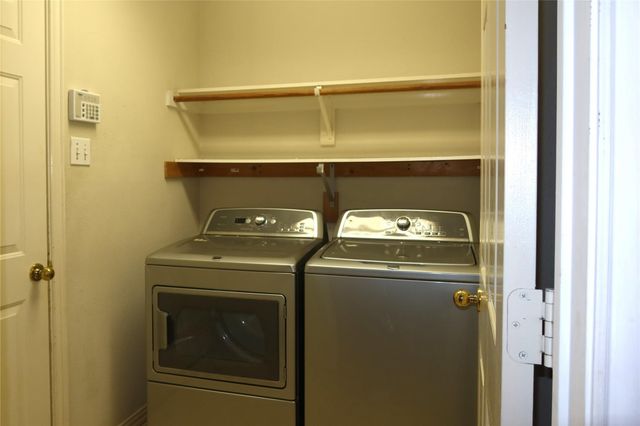 2816 Kings Gate Drive, Carrollton, TX 75006