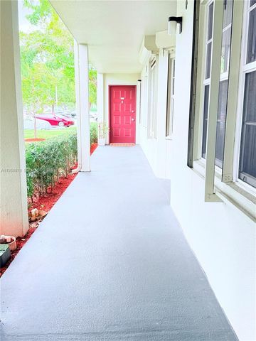 1200 SW 130th Avenue 101G, Pembroke Pines, FL 33027