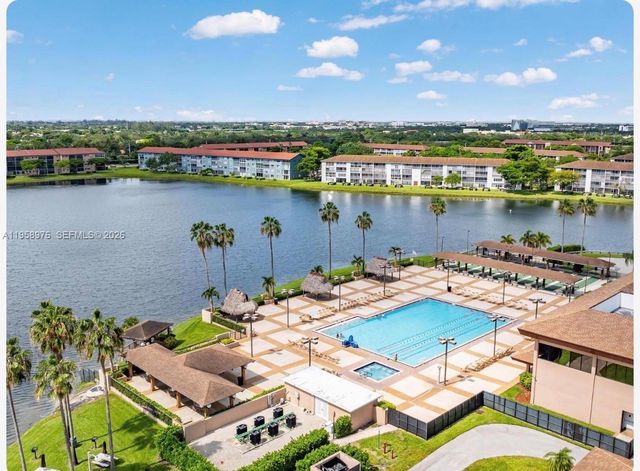 1200 SW 130th Avenue 101G, Pembroke Pines, FL 33027