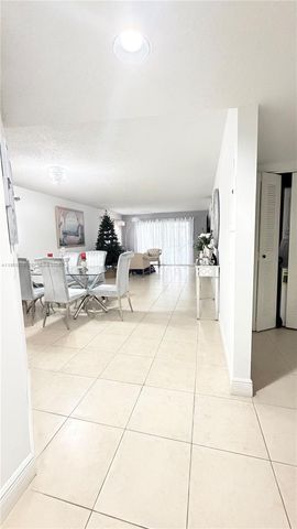 1200 SW 130th Avenue 101G, Pembroke Pines, FL 33027