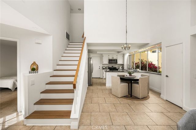 181 Alicante Aisle 236, Irvine, CA 92614
