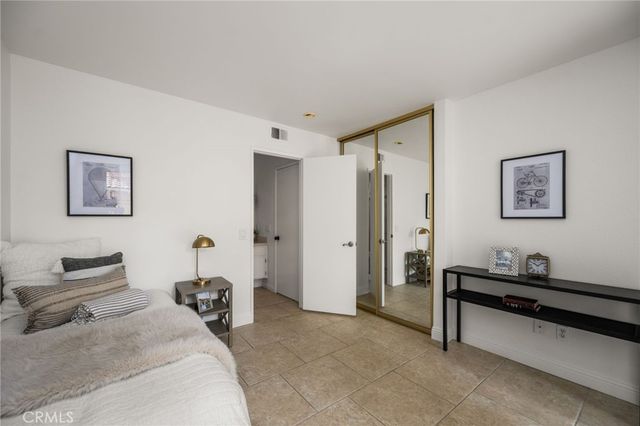 181 Alicante Aisle 236, Irvine, CA 92614