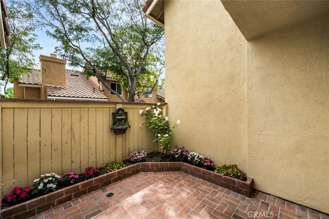 181 Alicante Aisle 236, Irvine, CA 92614