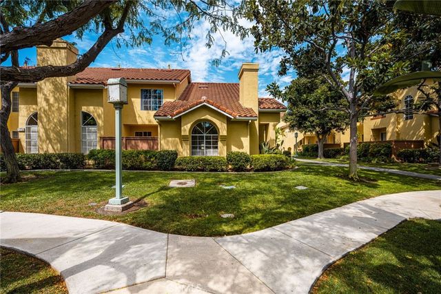 181 Alicante Aisle 236, Irvine, CA 92614