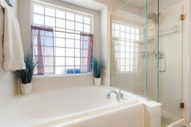 20592 E Duke Drive, Aurora, CO 80013