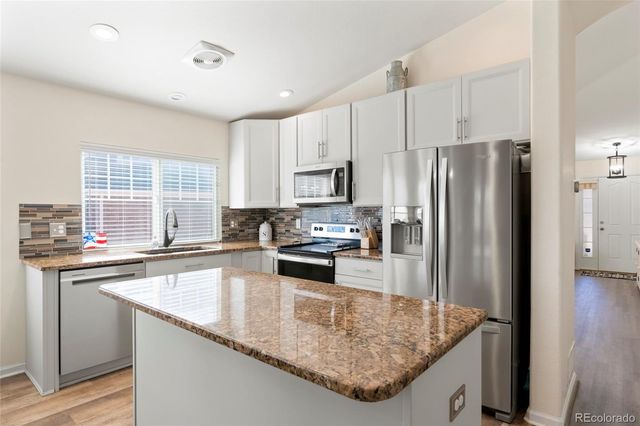 20592 E Duke Drive, Aurora, CO 80013