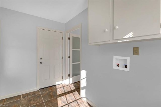 109 Beecham DR, Yorktown, VA 23692