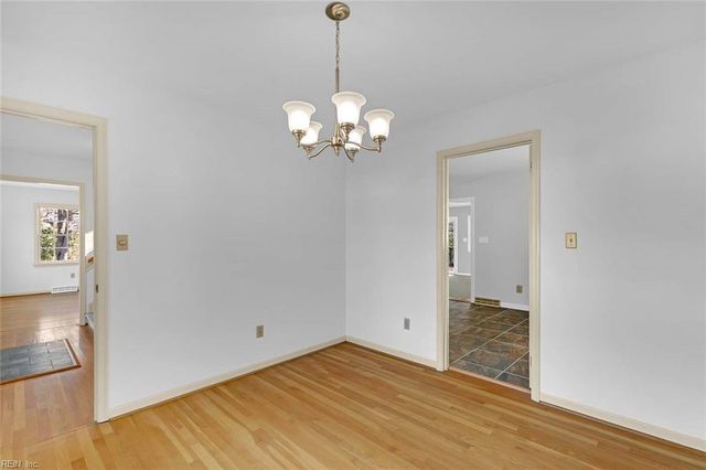 109 Beecham DR, Yorktown, VA 23692