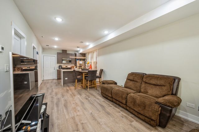 2237 S Sacramento Avenue 1, Chicago, IL 60623