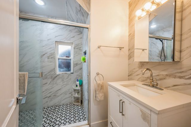 2237 S Sacramento Avenue 1, Chicago, IL 60623