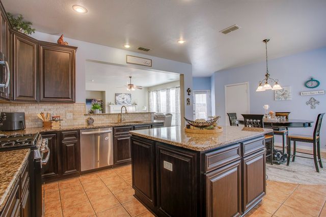 7906 Marquett Drive, Rowlett, TX 75089