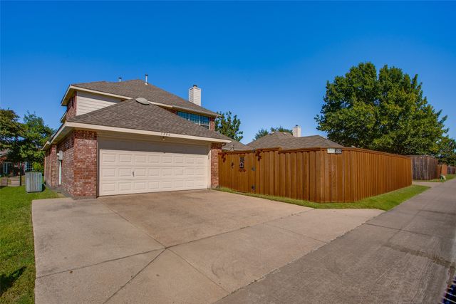 7906 Marquett Drive, Rowlett, TX 75089