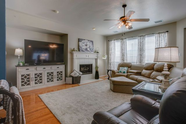 7906 Marquett Drive, Rowlett, TX 75089
