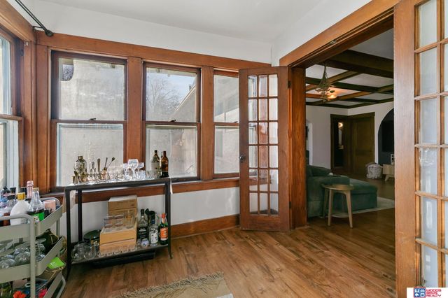 2351 S 40th Street, Lincoln, NE 68506