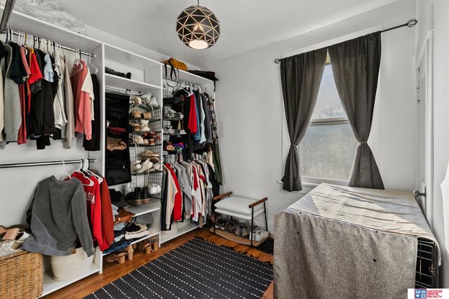 2351 S 40th Street, Lincoln, NE 68506