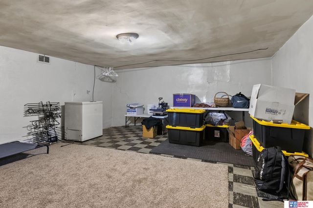 2351 S 40th Street, Lincoln, NE 68506