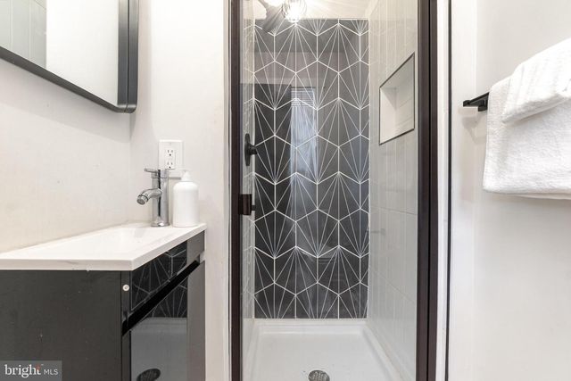 3822 6TH ST, Baltimore, MD 21225