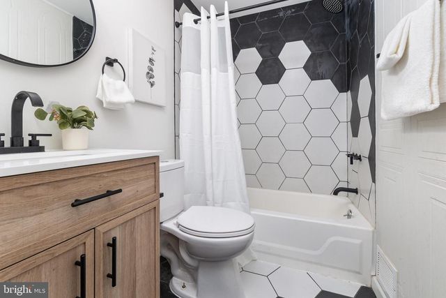 3822 6TH ST, Baltimore, MD 21225