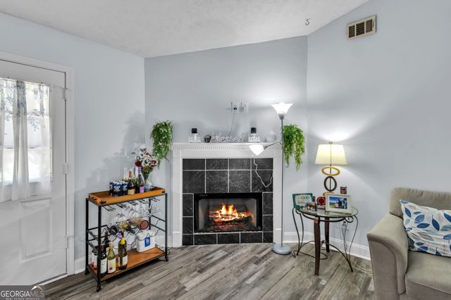 3877 Deaton Road, Flowery Branch, GA 30542