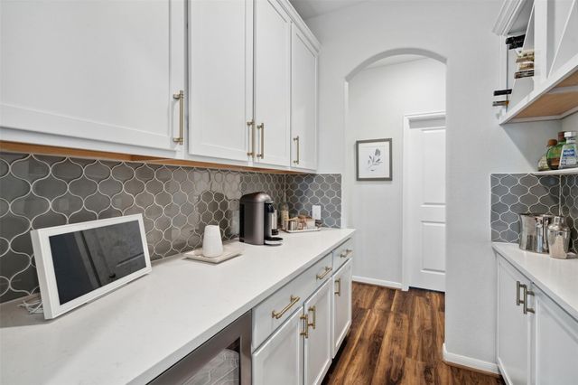 112 Allora PL, Liberty Hill, TX 78642