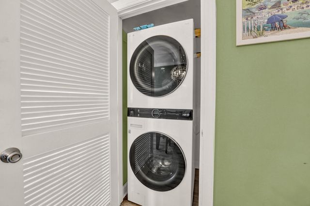 10343 HWY 30A 412 B, Seacrest, FL 32461