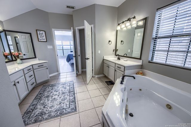 23015 Fairway Bridge, San Antonio, TX 78258