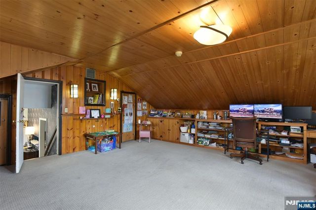 87 Stony Ridge Drive, Hillsdale, NJ 07642