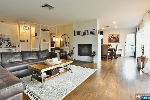 87 Stony Ridge Drive, Hillsdale, NJ 07642